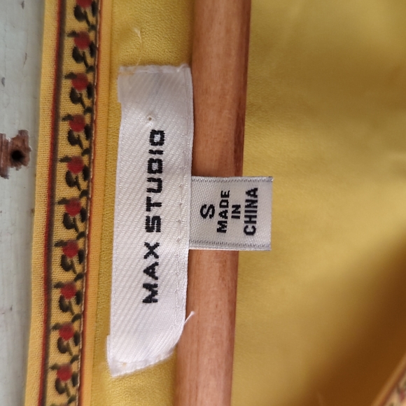 MAX STUDIO I V-Neck Long Sleeve Smocked Yellow Floral Flutter Mini Dress, S - Picture 6 of 13